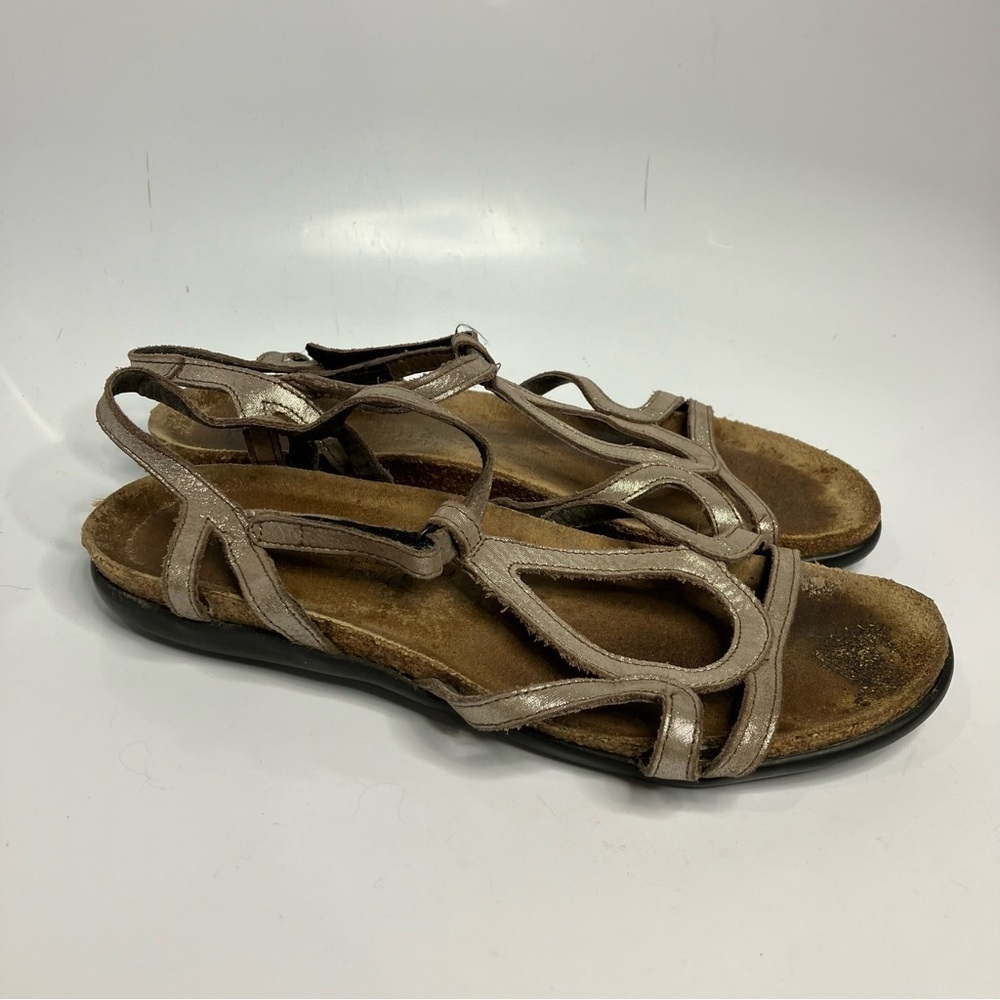 Naot corkbed sandals size 40‎
